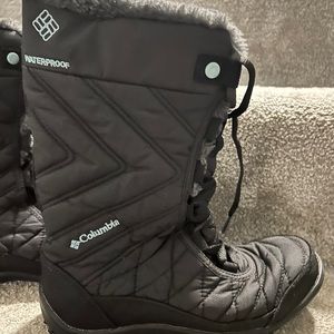 Columbia Girls Winter Boots
